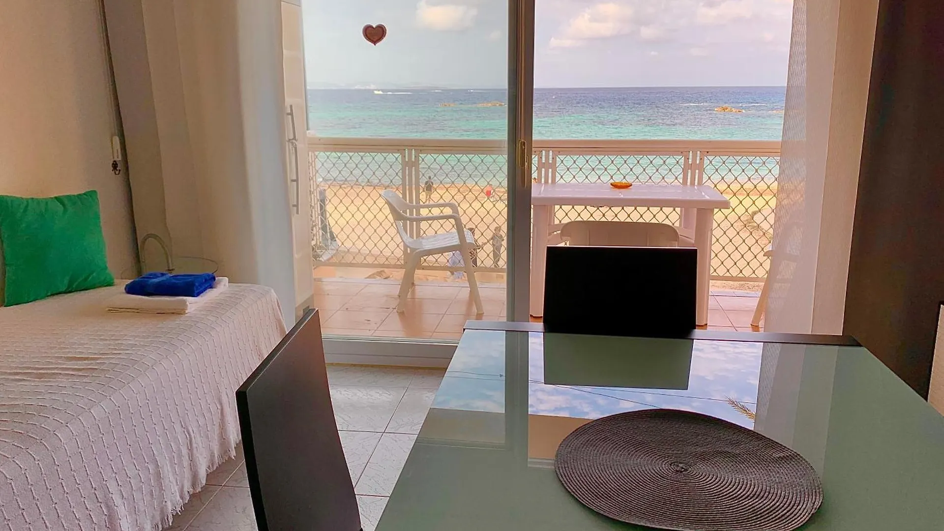 Apartment Apt Borras & Roca Plana, Fronte Mare Es Pujols Spain